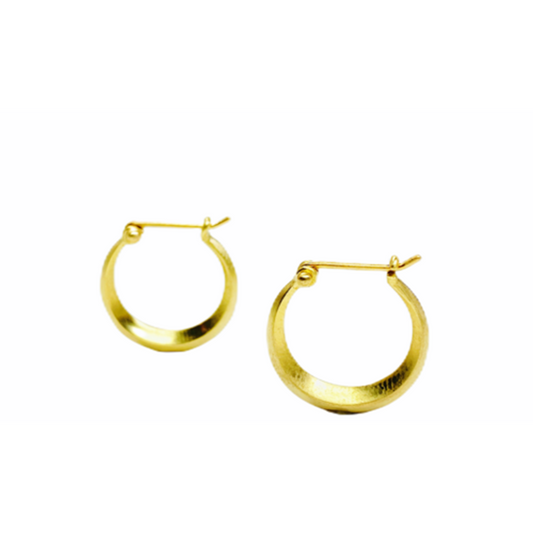 COMFORT HOOP / EARRINGS - a perfect blend of style and comfort. With its lightweight design and easy-to-wear construction, these earrings are a must-have accessory for any occasion.  14k yellow gold, white gold or rose gold Handmade hinge 100% ethically-sourced gold