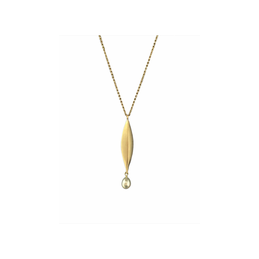 Add a touch of elegance and sophistication to any outfit with this stunning LEAF WITH FANCY CLASP AND PEARL pendant necklace. The intricate leaf design and lustrous pearl make it a timeless piece that will enhance your style for any occasion.  3mm Pearl  16 inch chain